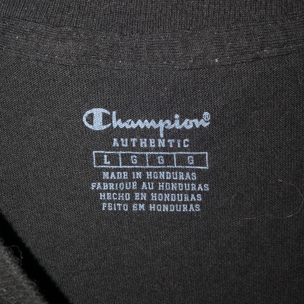 Champion T shirt - Picture 2 of 2